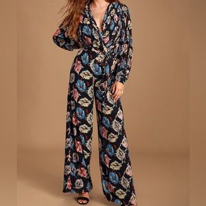 LULUS JUMPSUIT - Roni Black Leaf Print Pleated Balloon Sleeve Wide-Leg Jumpsuit